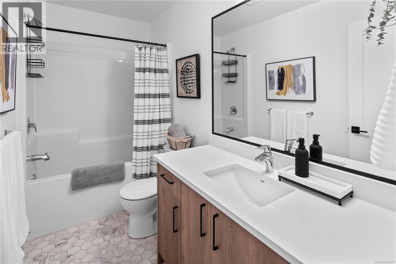  1367 Flint Avenue, Langford