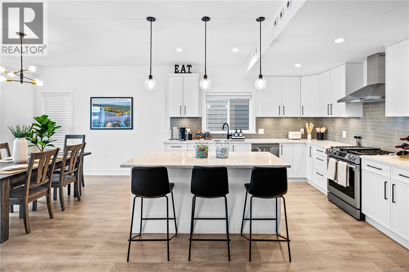  1367 Flint Avenue, Langford