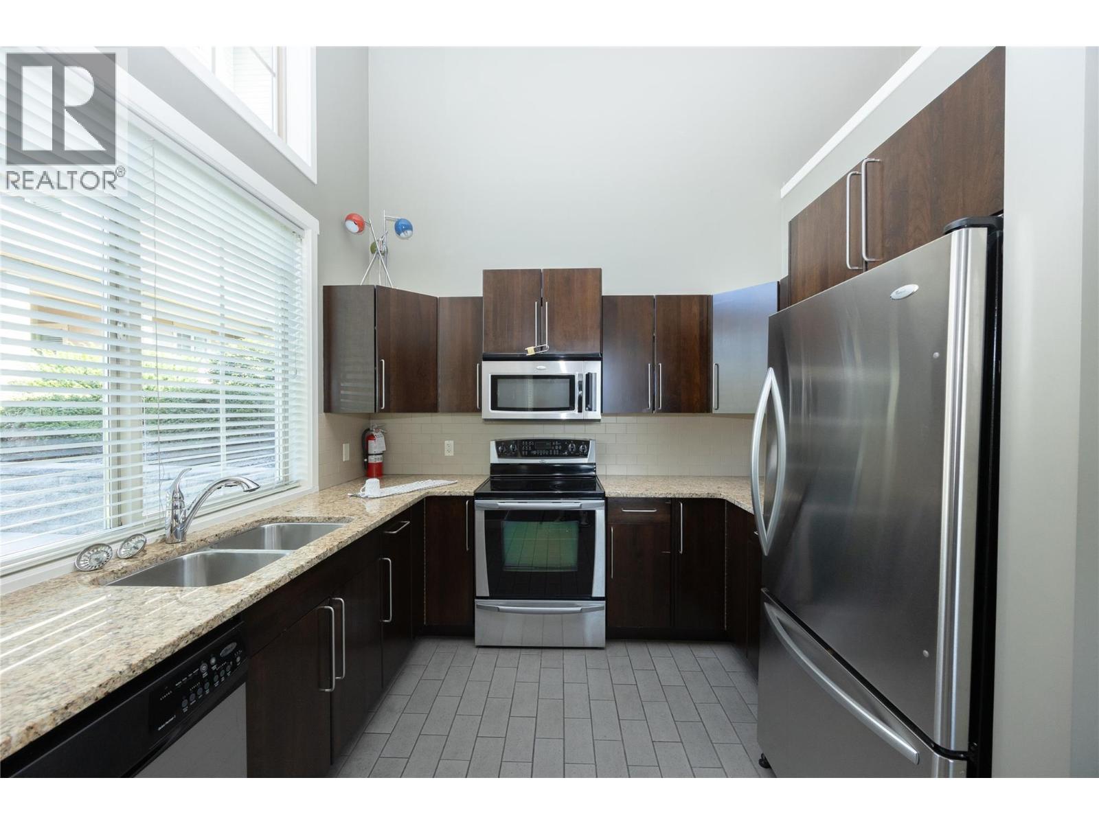 #103 3733 CASORSO ROAD - 22