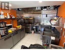 364 Huron Street, Toronto, ON M5S2G4 Photo 7