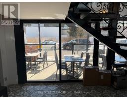 364 Huron Street, Toronto, ON M5S2G4 Photo 8