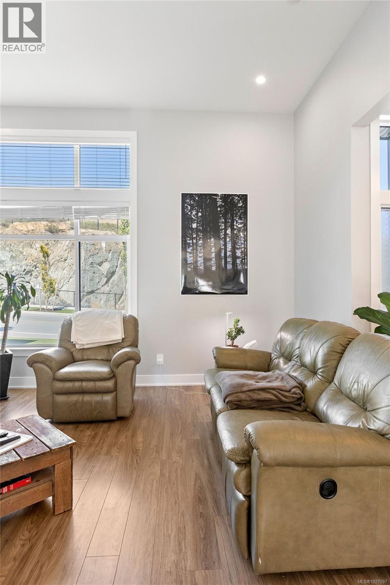  2911 Constellation Avenue, Langford