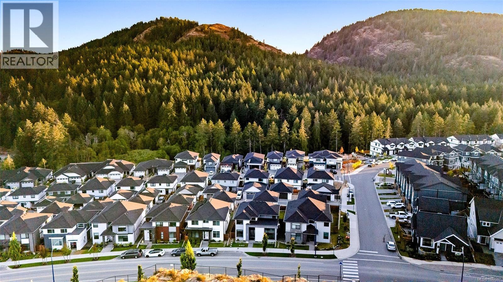  2911 Constellation Avenue, Langford