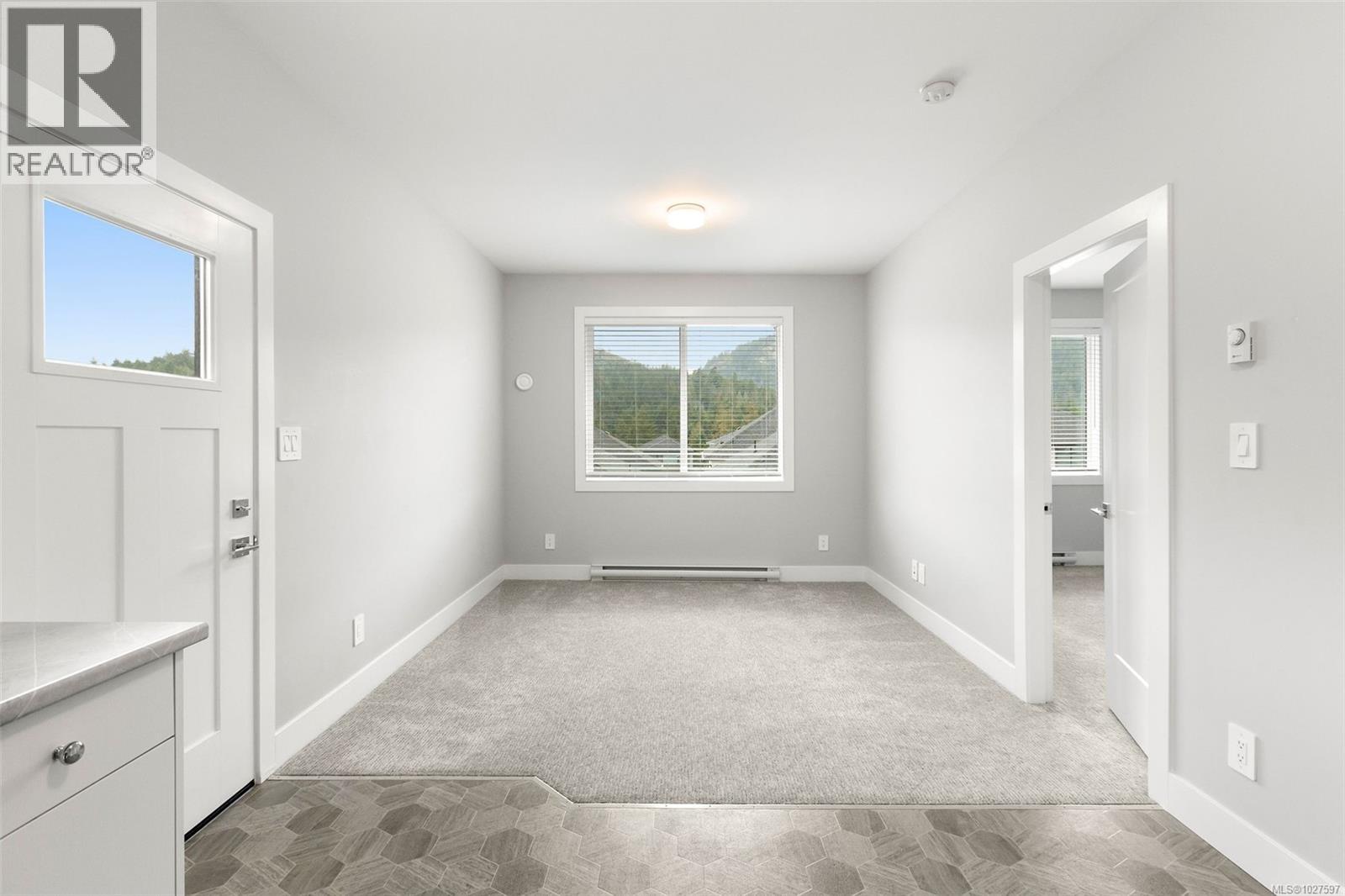  2911 Constellation Avenue, Langford