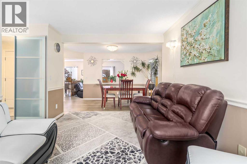 Single Family House for Sale in  Millrise Crescent SW Millrise Calgary 