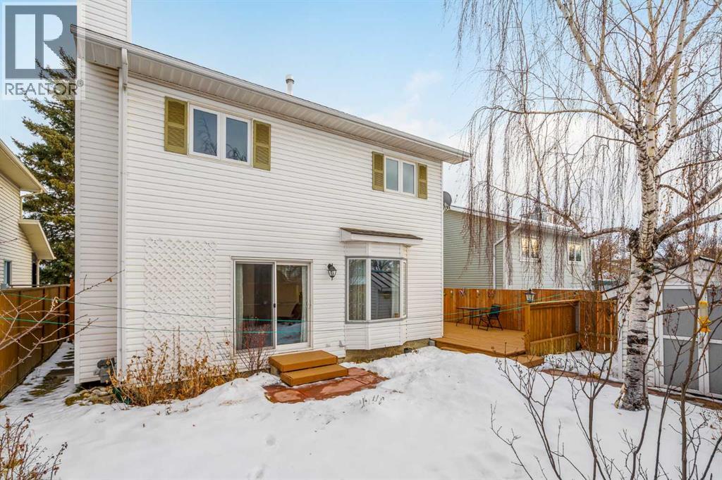 Single Family House for Sale in  Millrise Crescent SW Millrise Calgary 