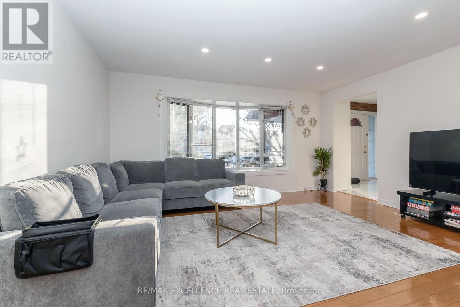 2962 SAINT MALO CIRCLE - 11