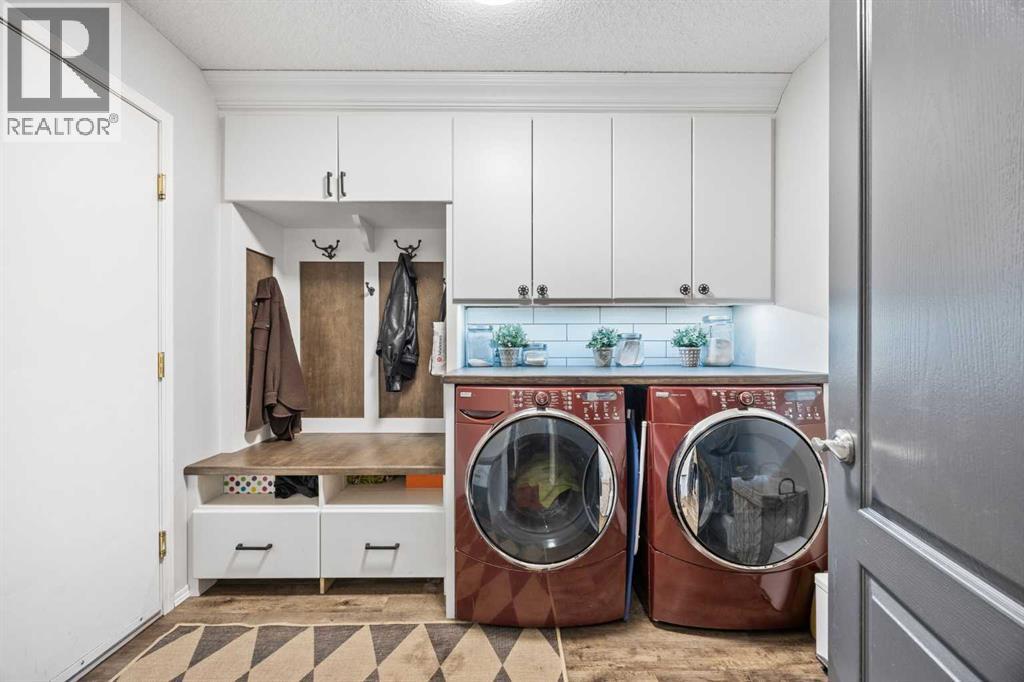 
          390 Cove Road
            <br/>
            <span>Chestermere</span>
            , 
            <span>AB</span>
             <span>T1X1J6</span>
         - Photo 9