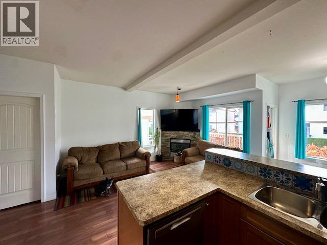 5 5901 Heritage Drive, Vernon