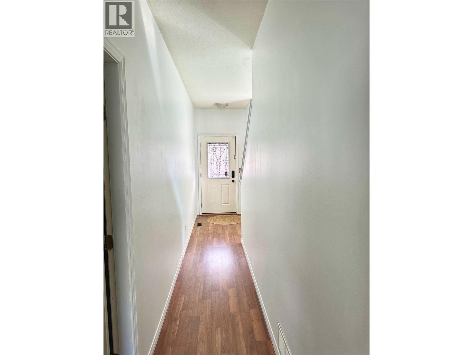 5 5901 Heritage Drive, Vernon