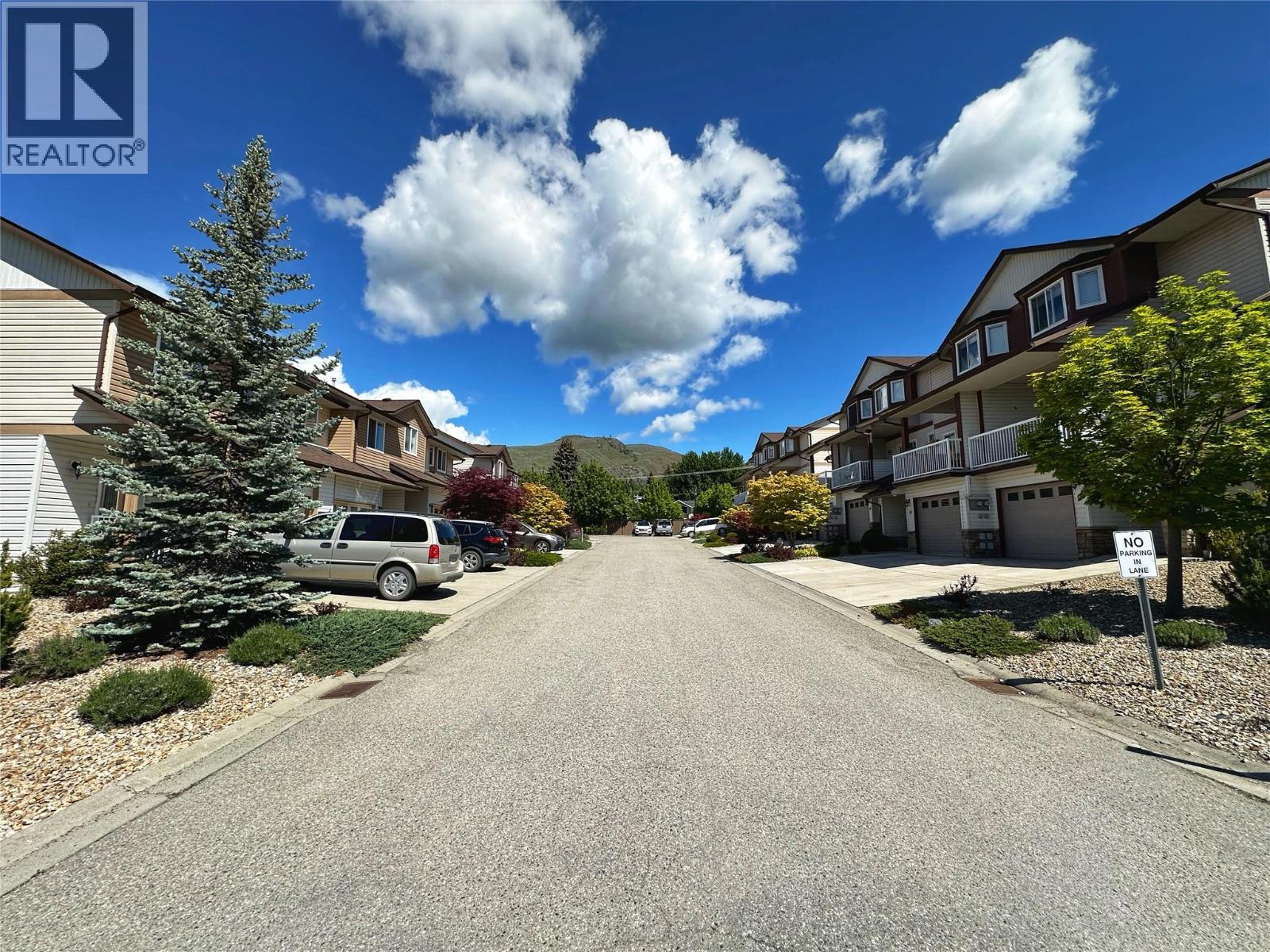 5 5901 Heritage Drive, Vernon