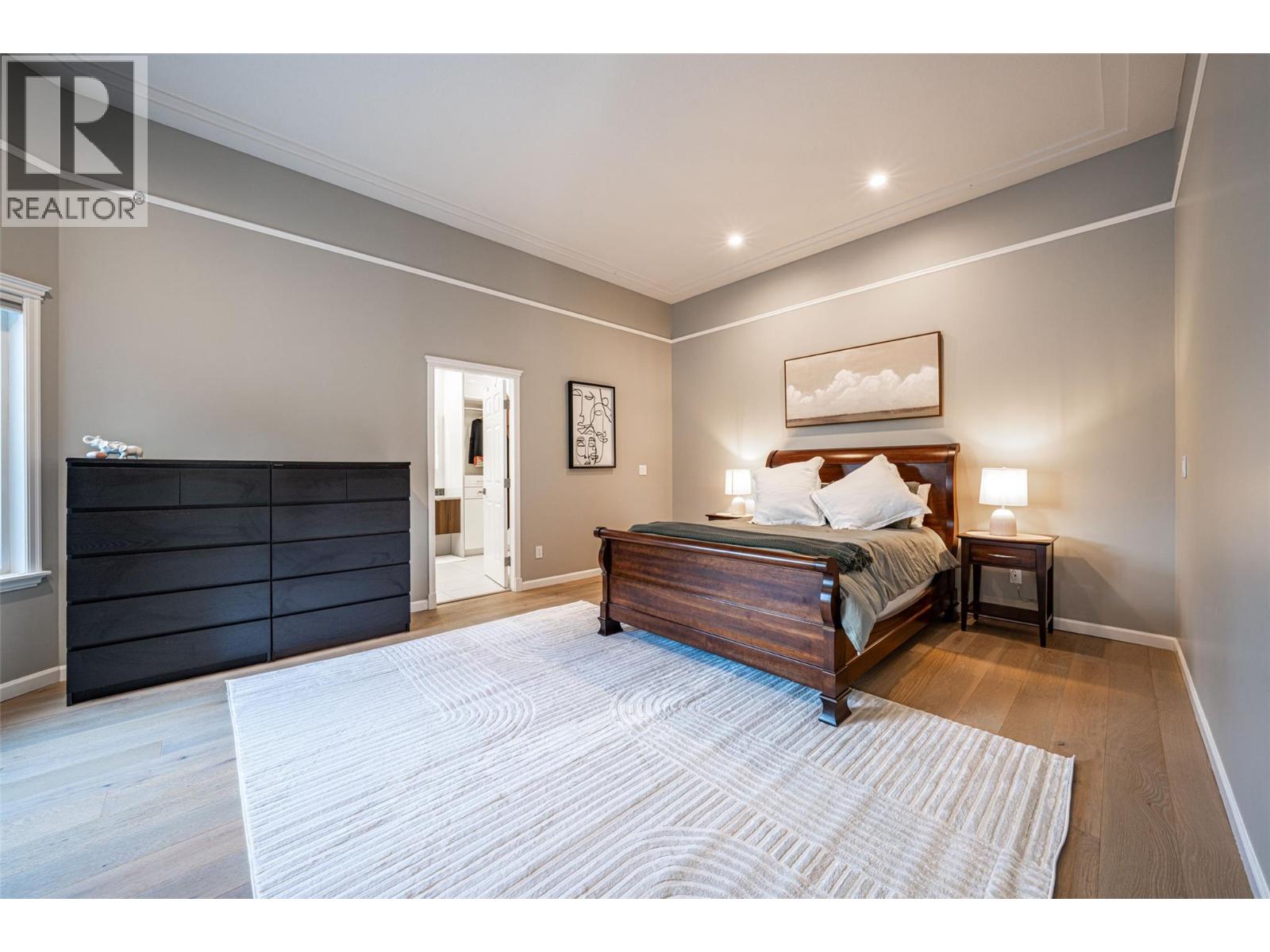  2102 Lillooet Court, Kelowna