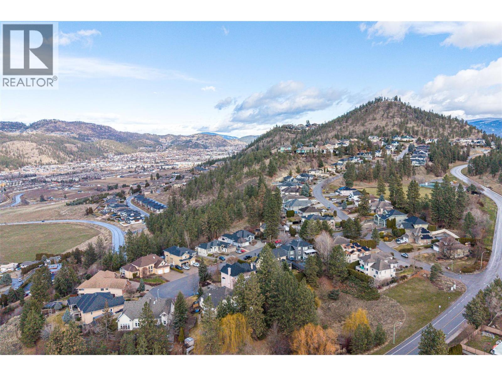  2102 Lillooet Court, Kelowna
