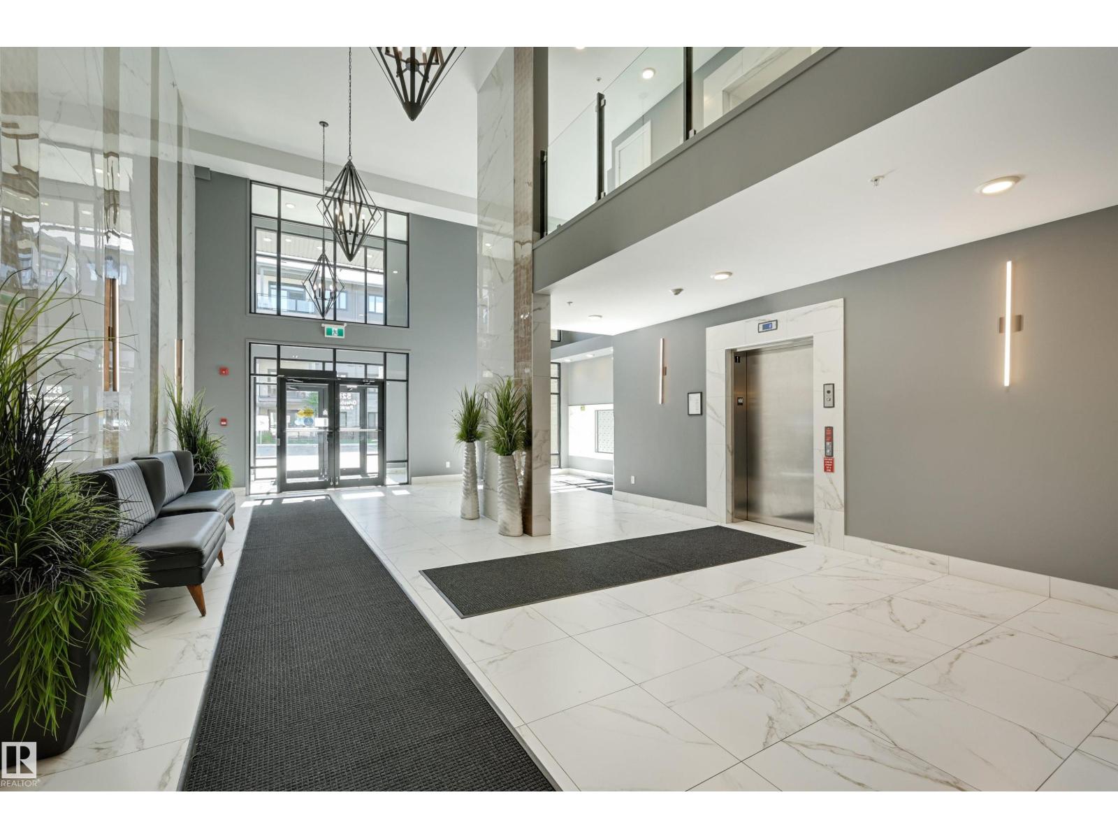 #406 528 Griesbach PR NW, Edmonton