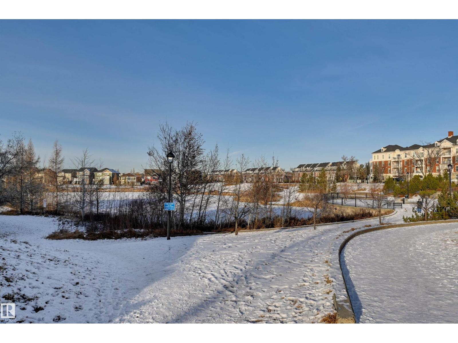 #406 528 Griesbach PR NW, Edmonton