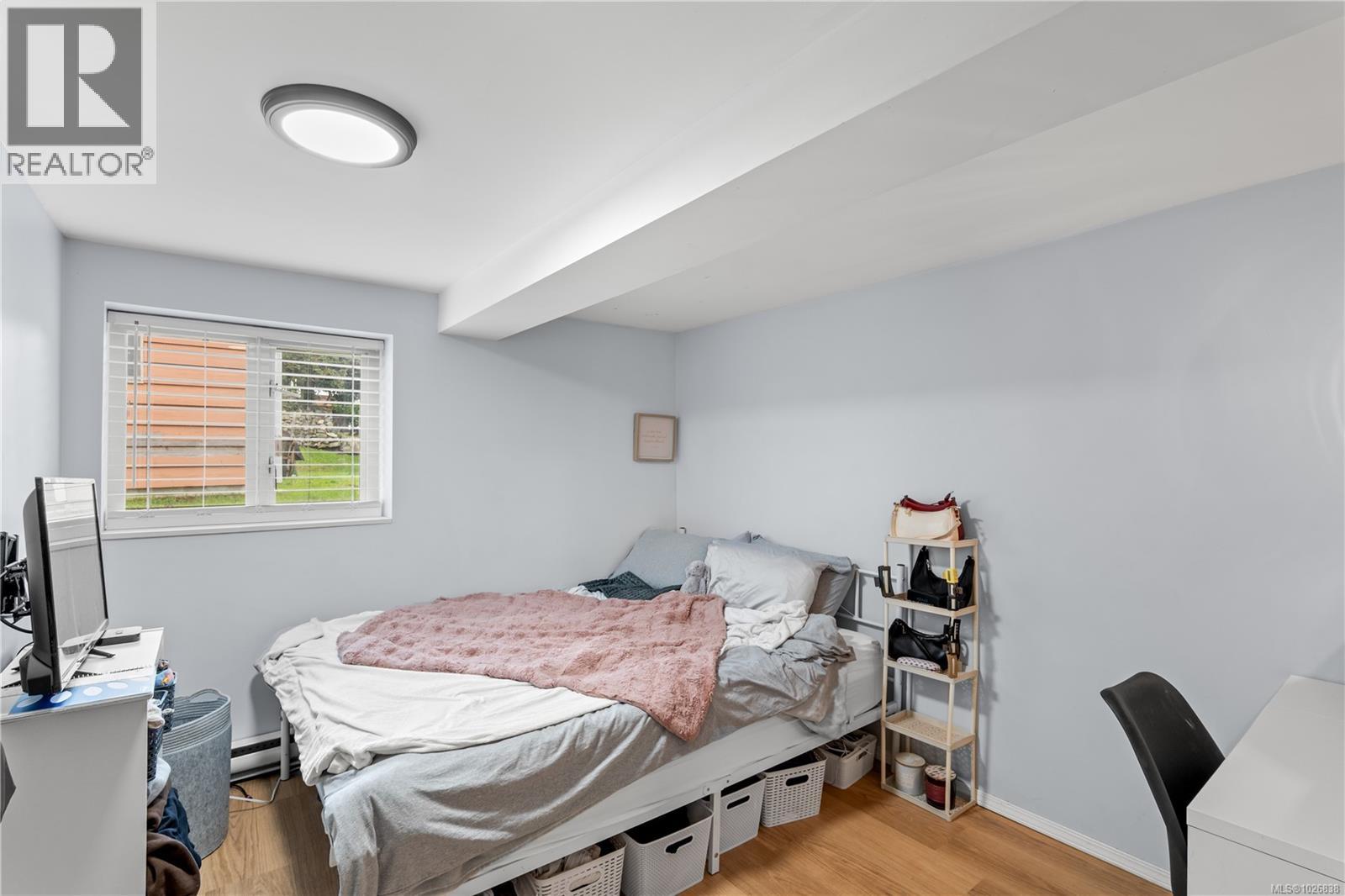  3560 Cedar Hill Road, Saanich