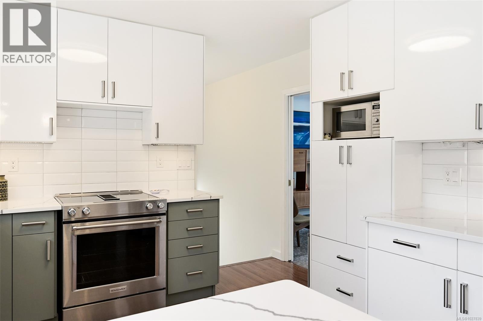  2011 Frederick Norris Road, Oak Bay