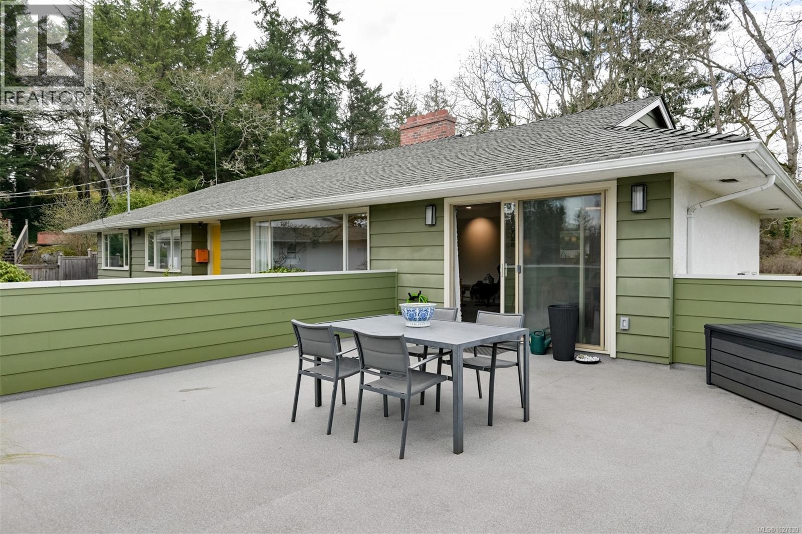  2011 Frederick Norris Road, Oak Bay