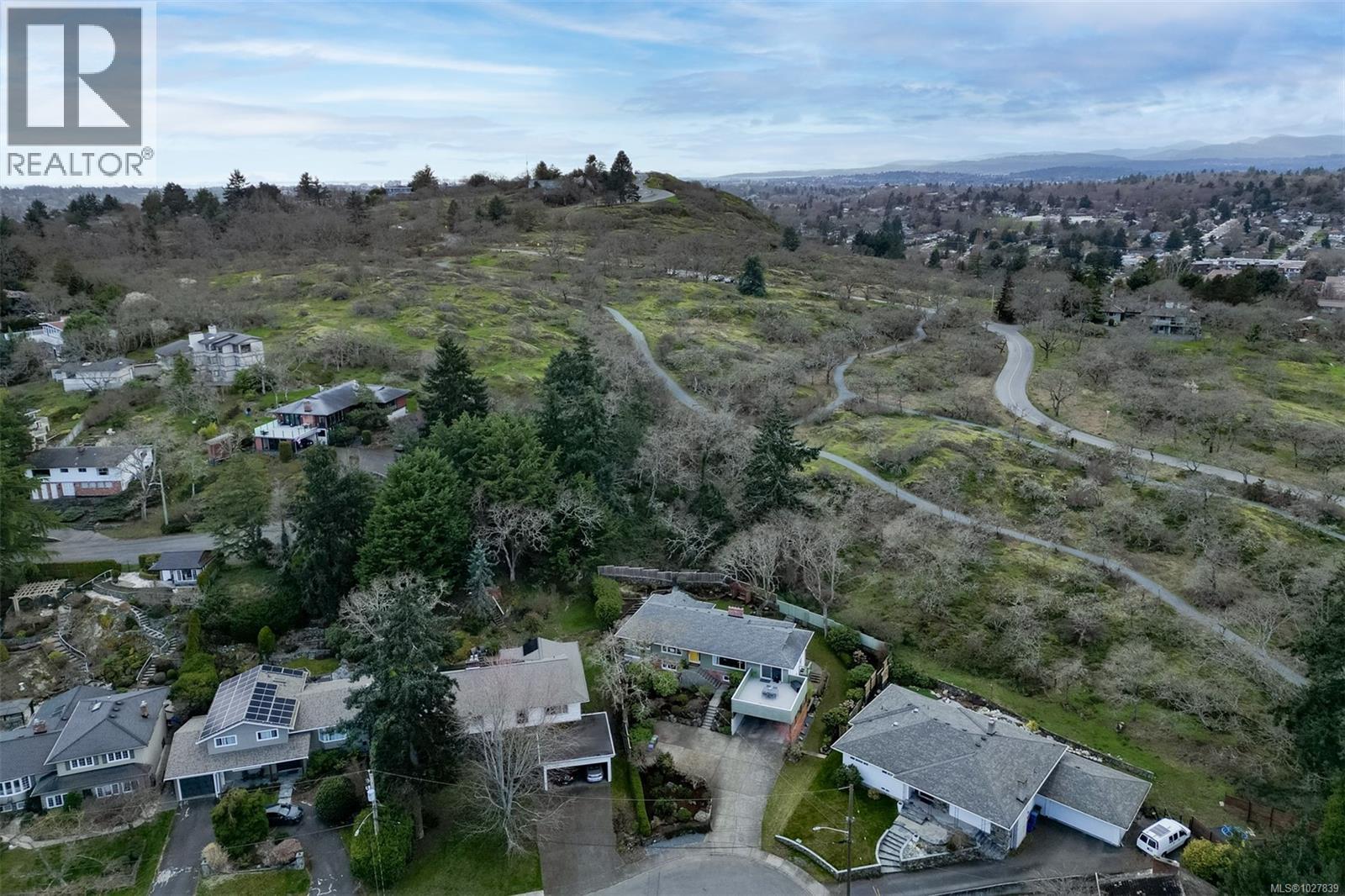  2011 Frederick Norris Road, Oak Bay