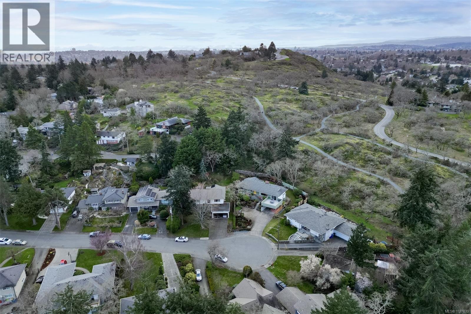  2011 Frederick Norris Road, Oak Bay