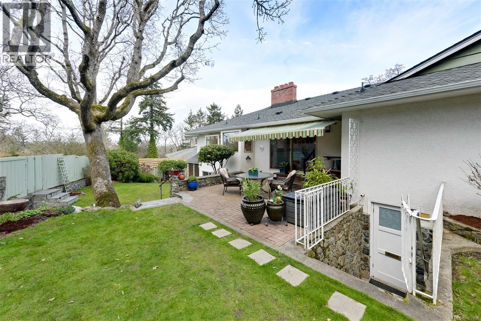  2011 Frederick Norris Road, Oak Bay