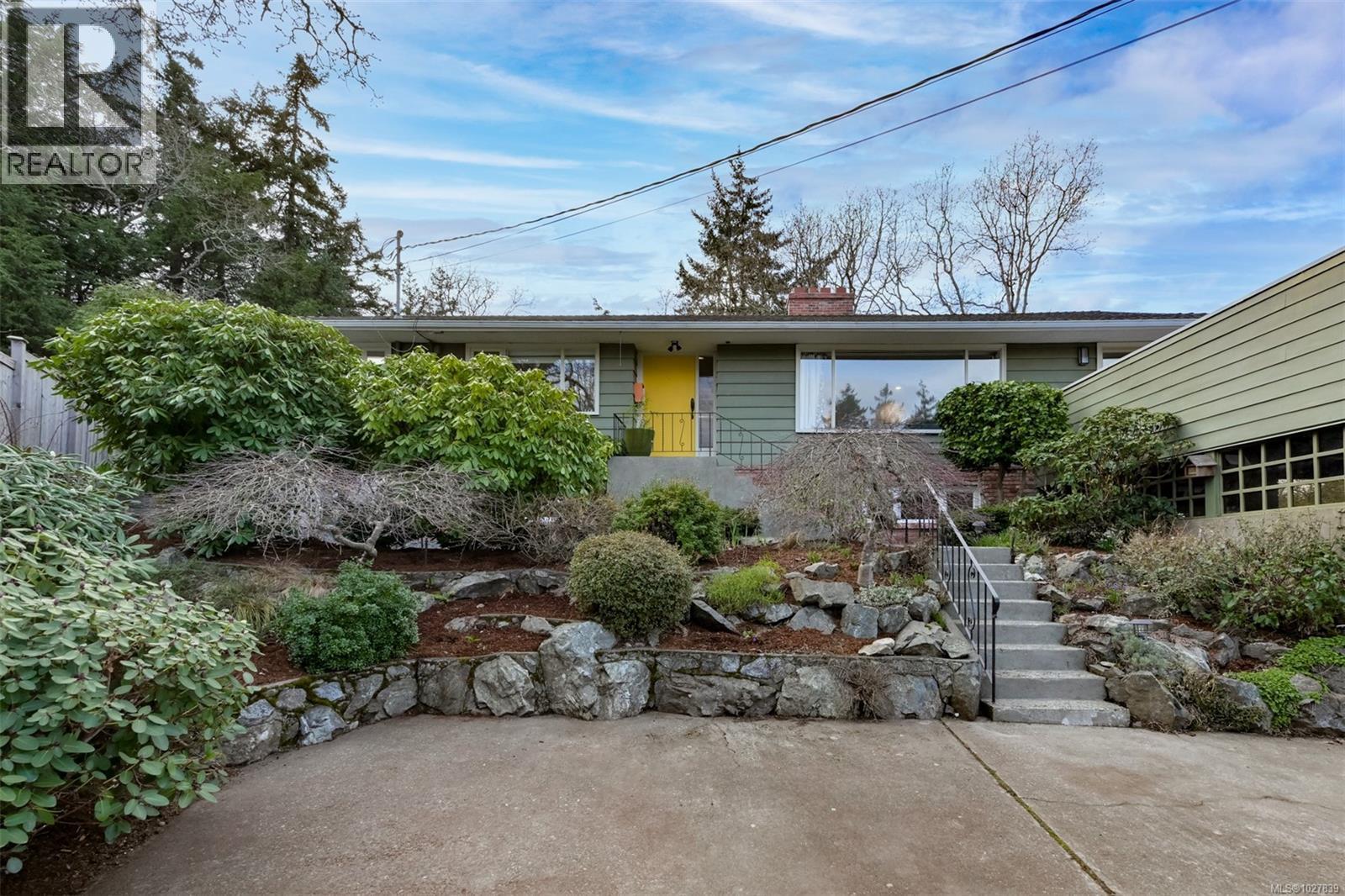  2011 Frederick Norris Road, Oak Bay