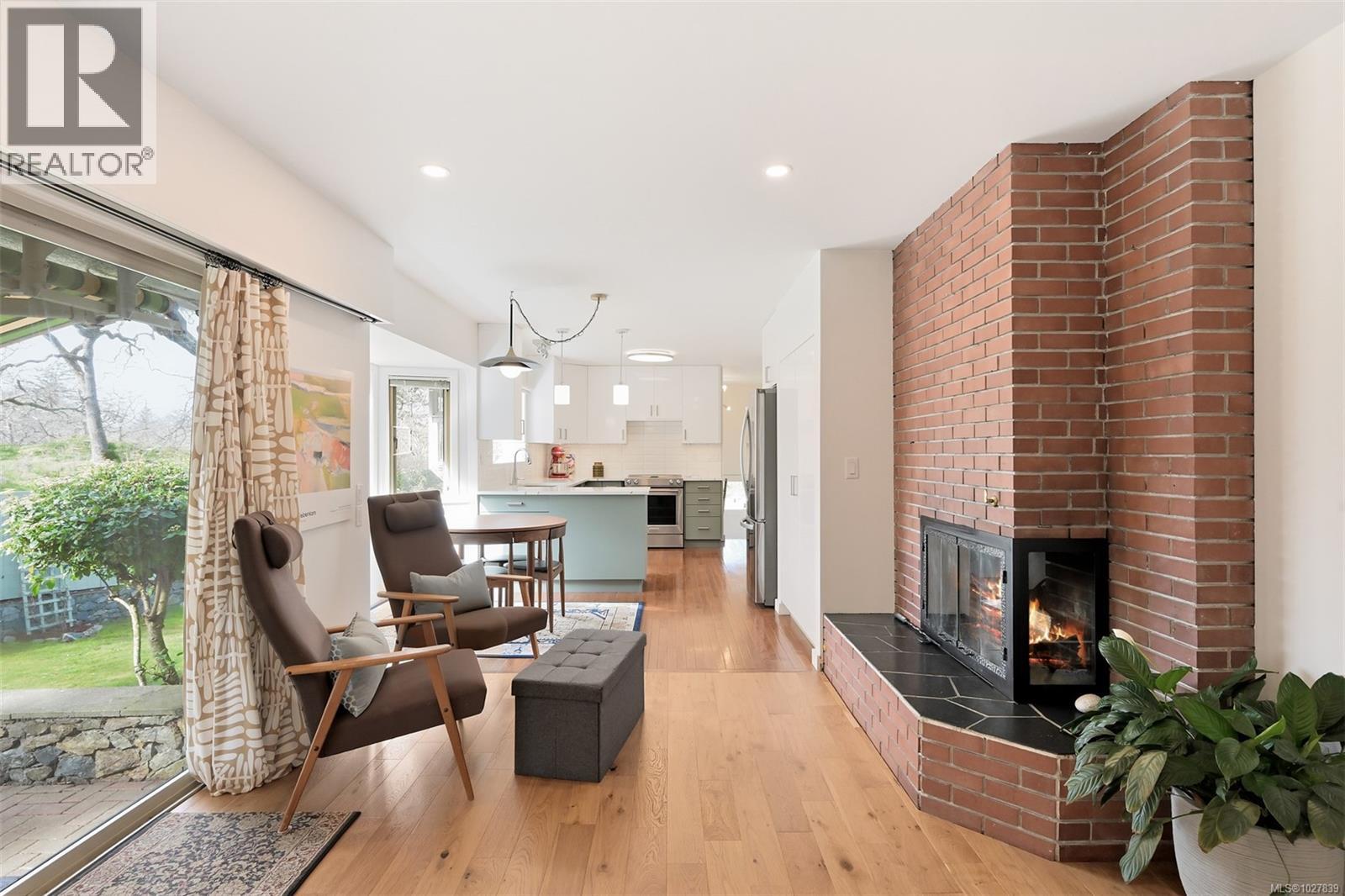  2011 Frederick Norris Road, Oak Bay