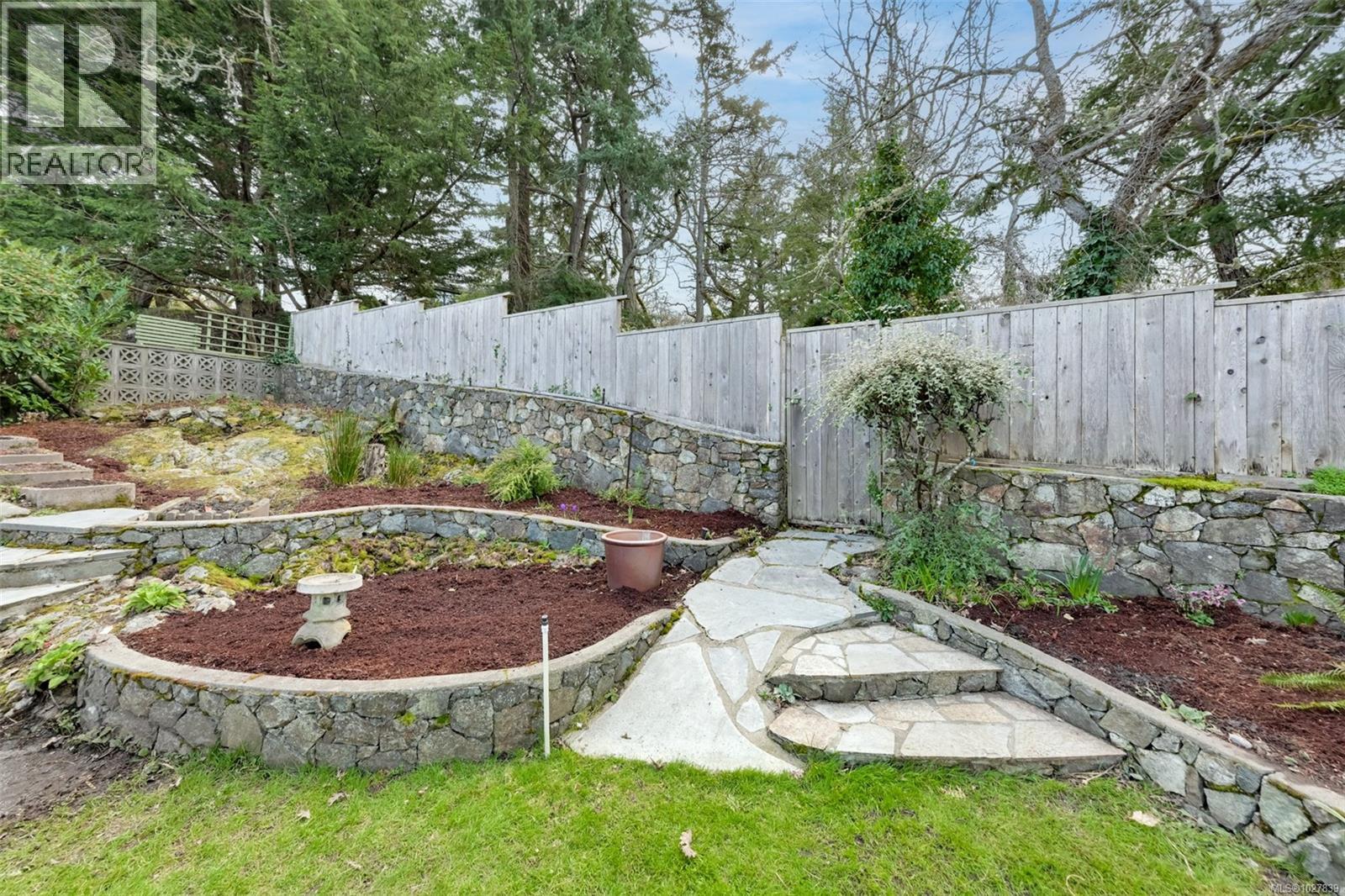  2011 Frederick Norris Road, Oak Bay