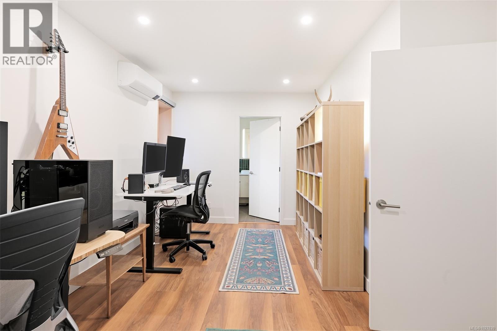  2011 Frederick Norris Road, Oak Bay