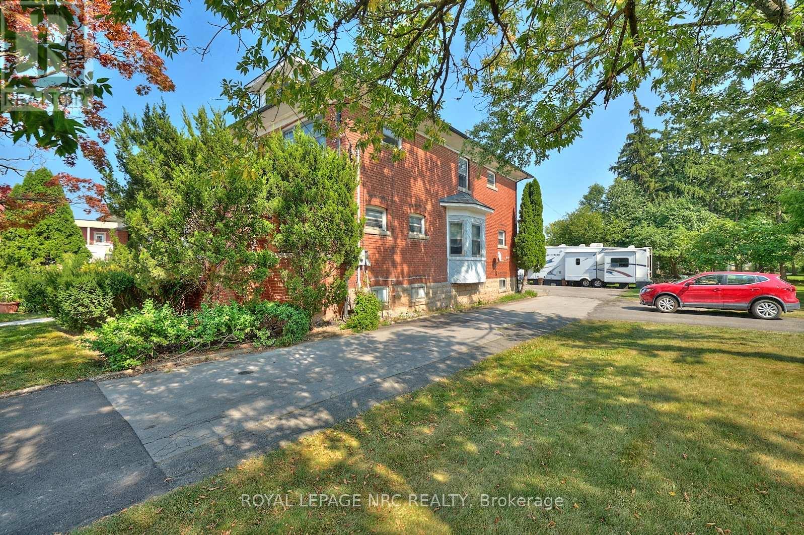 3758 MAIN STREET - 2