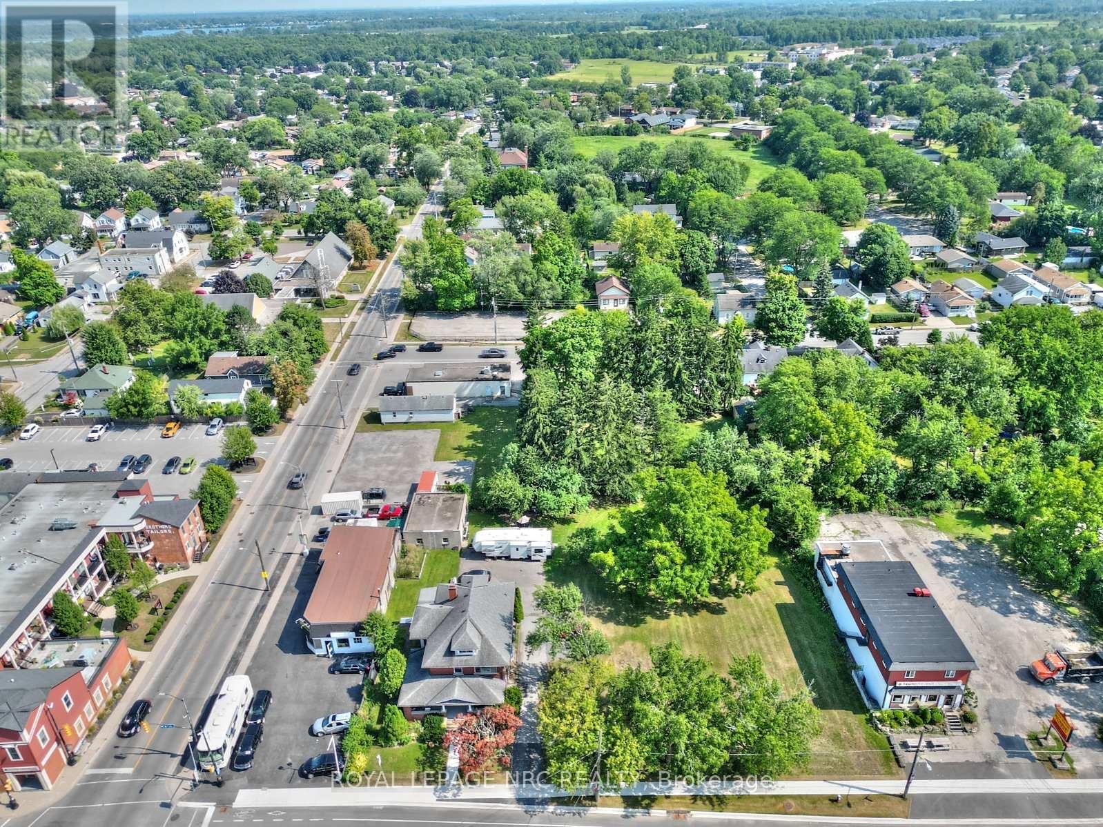 3758 MAIN STREET - 47