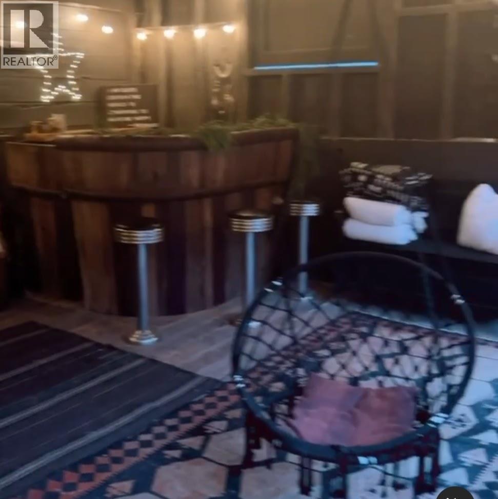 14848 SQUAMISH VALLEY ROAD, Squamish