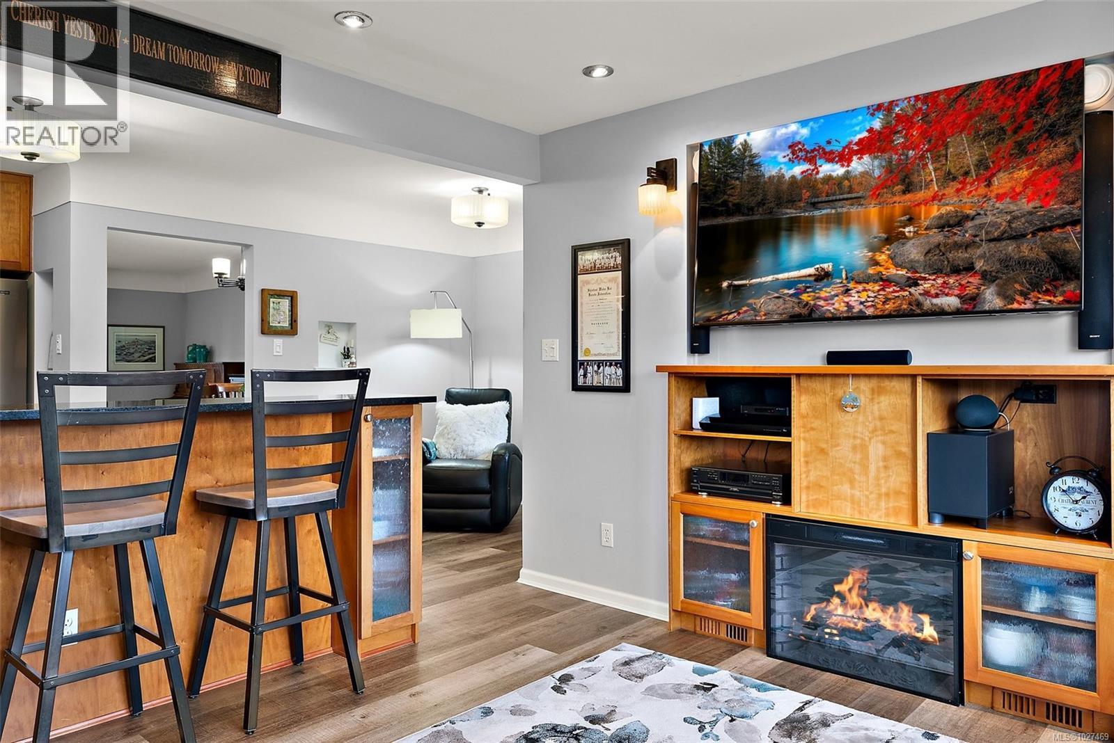  2861 Eastdowne Road, Oak Bay