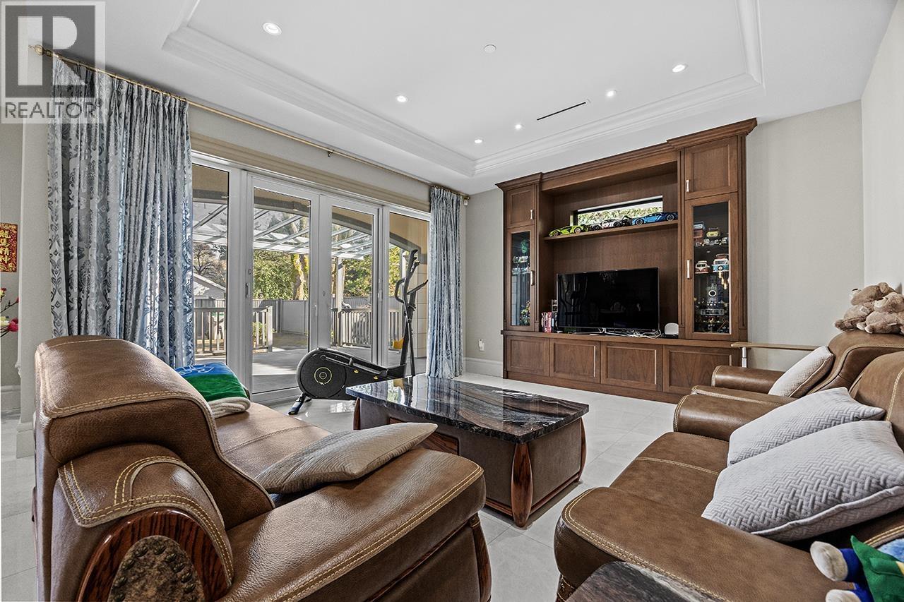 6886 ANGUS DRIVE, Vancouver