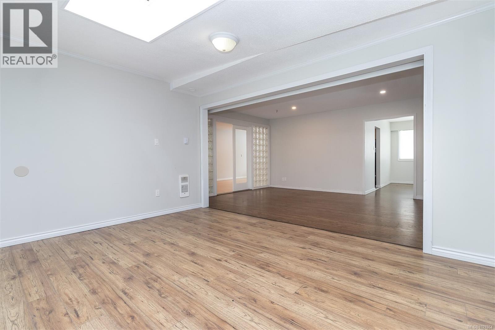 1116 Thunderbird Dr, Nanaimo