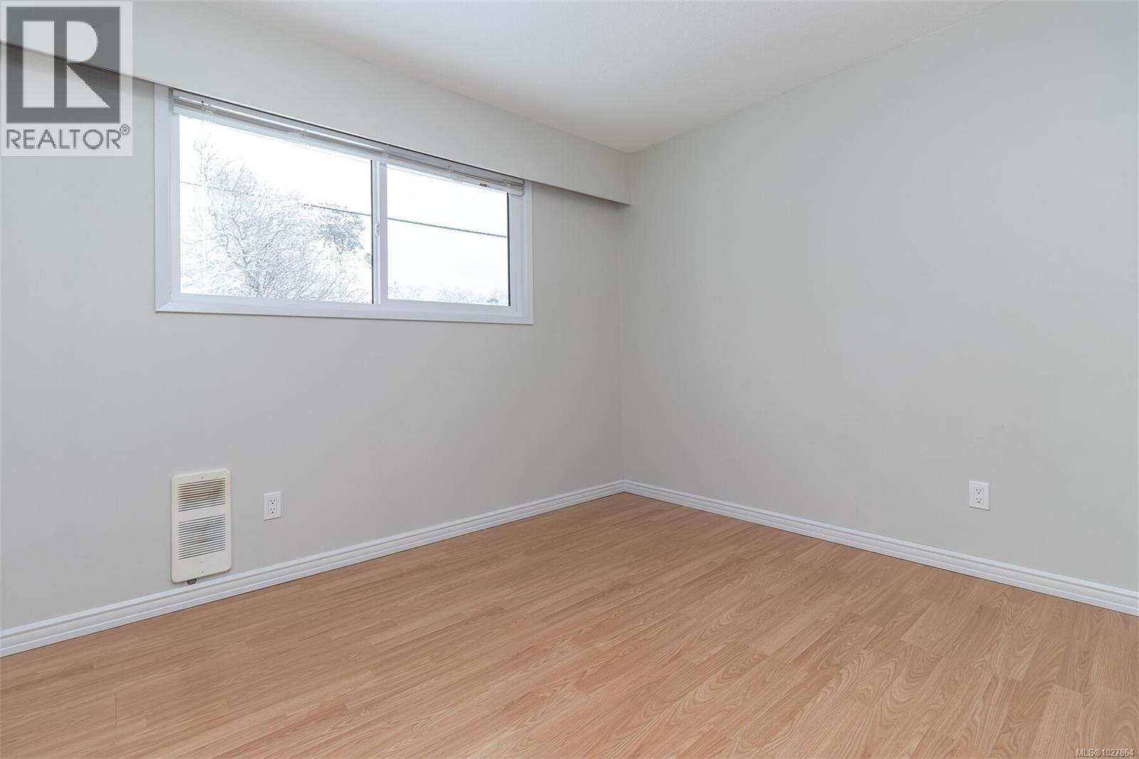 1116 Thunderbird Dr, Nanaimo