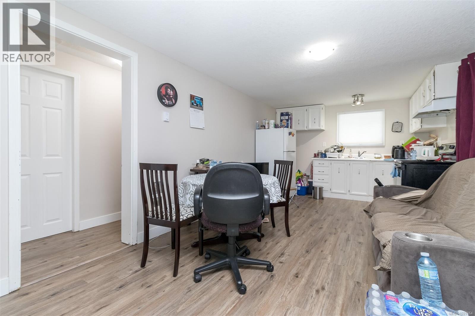 1116 Thunderbird Dr, Nanaimo