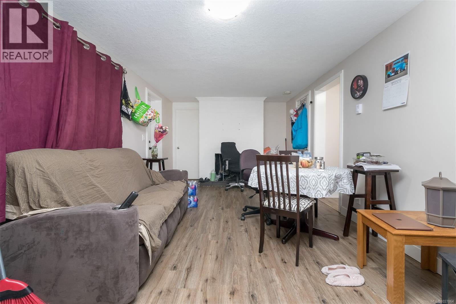 1116 Thunderbird Dr, Nanaimo