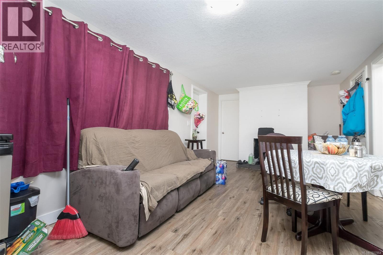 1116 Thunderbird Dr, Nanaimo