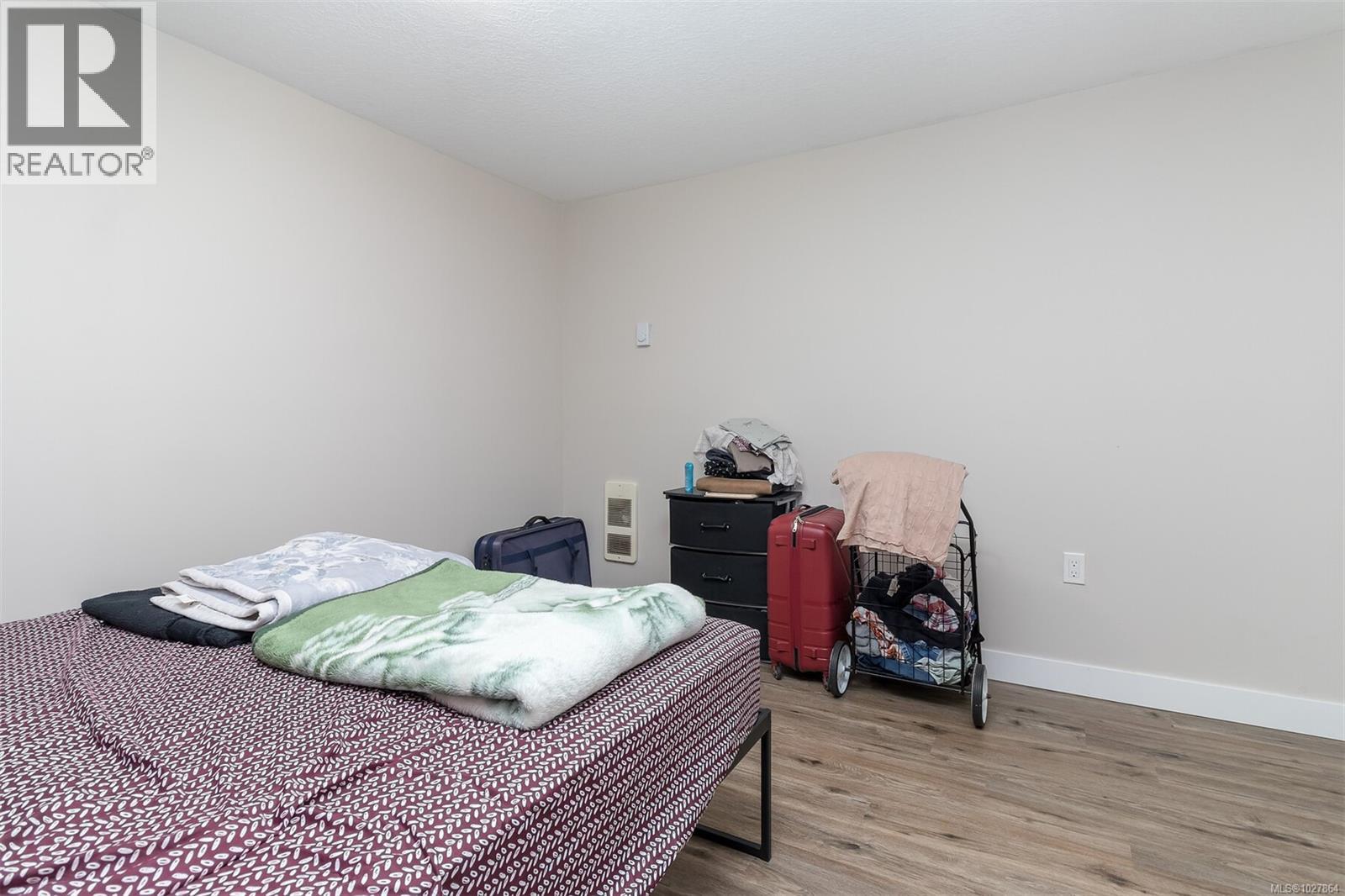 1116 Thunderbird Dr - 68