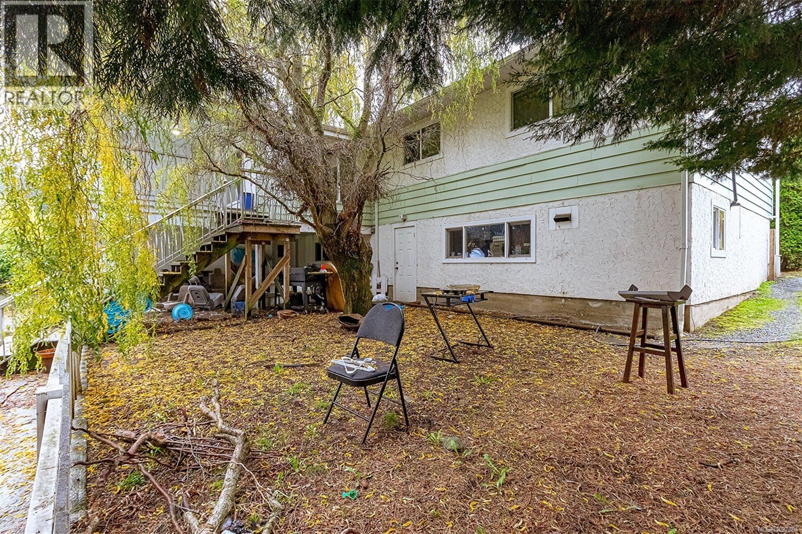 1116 Thunderbird Dr, Nanaimo