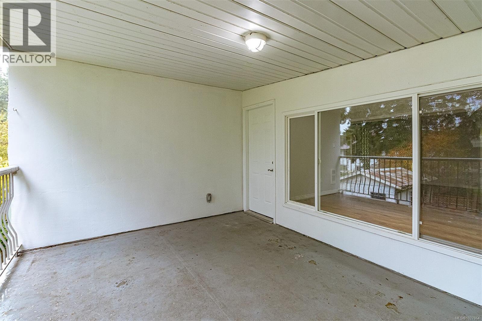 1116 Thunderbird Dr, Nanaimo