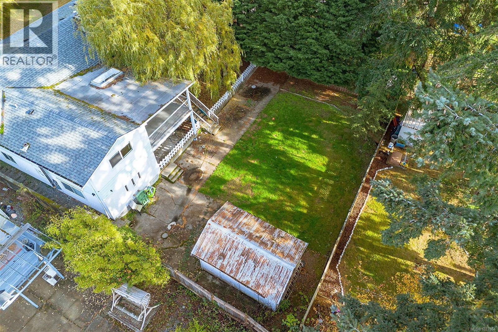 1116 Thunderbird Dr, Nanaimo