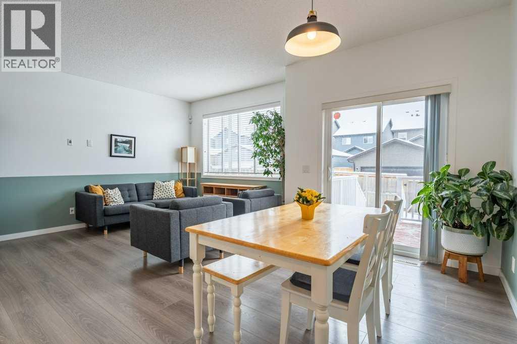 
          74 Evansridge Crescent Northwest
            <br/>
            <span>Calgary</span>
            , 
            <span>AB</span>
             <span>T3P0J2</span>
         - Photo 11