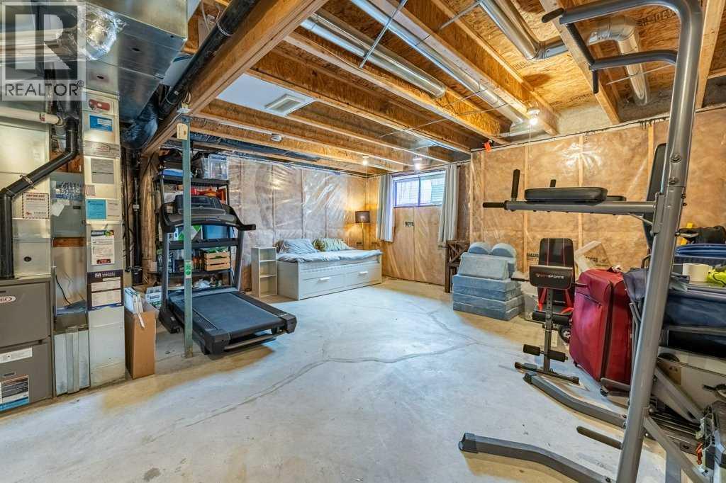 
          74 Evansridge Crescent Northwest
            <br/>
            <span>Calgary</span>
            , 
            <span>AB</span>
             <span>T3P0J2</span>
         - Photo 30