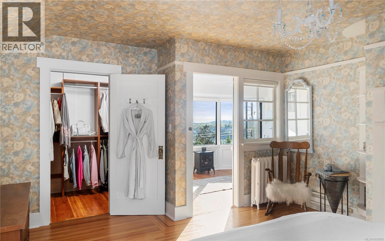  50 King George Terrace, Oak Bay