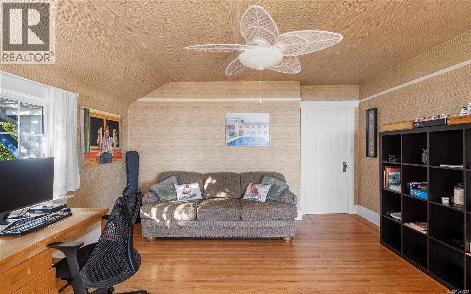  50 King George Terrace, Oak Bay