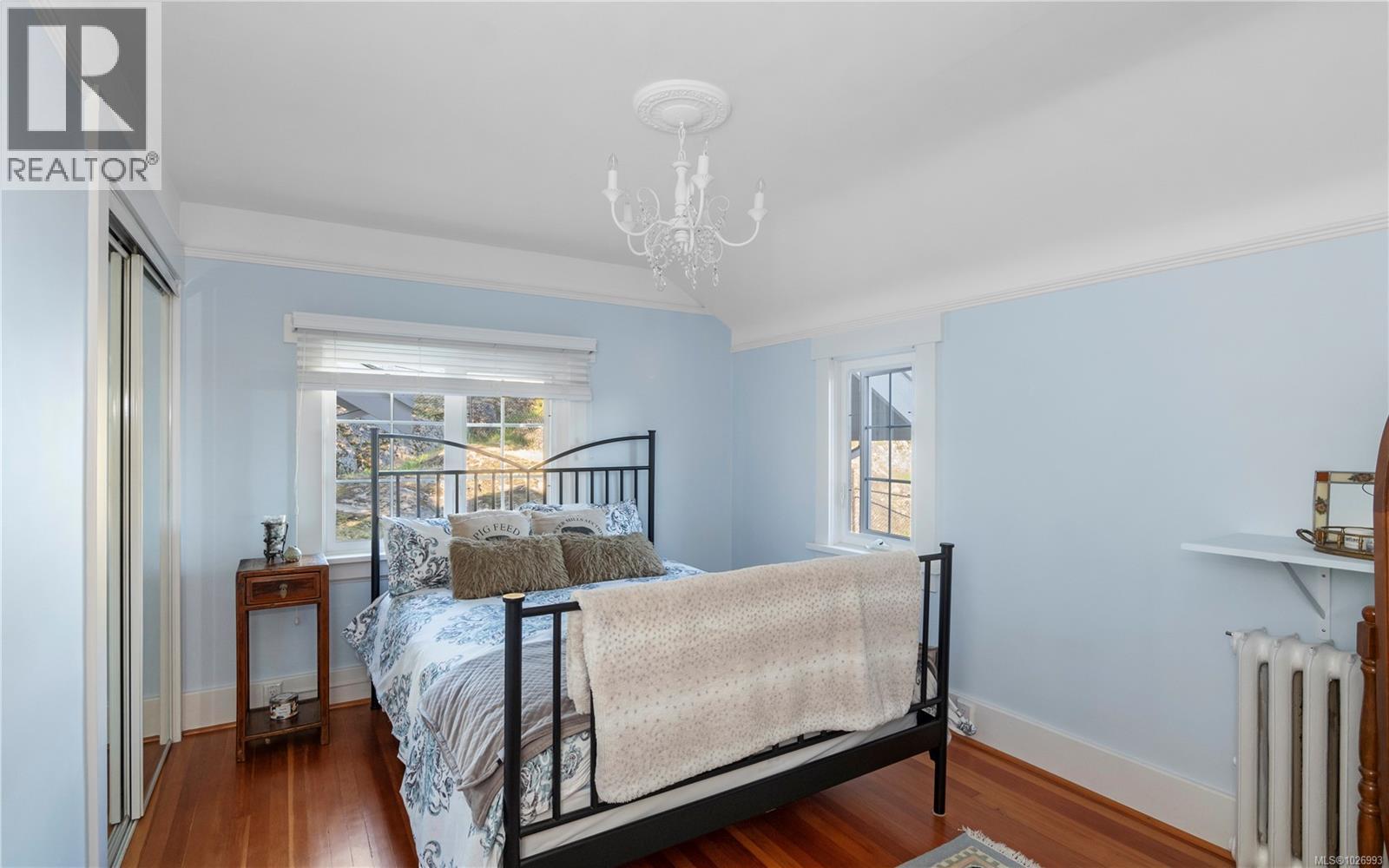  50 King George Terrace, Oak Bay