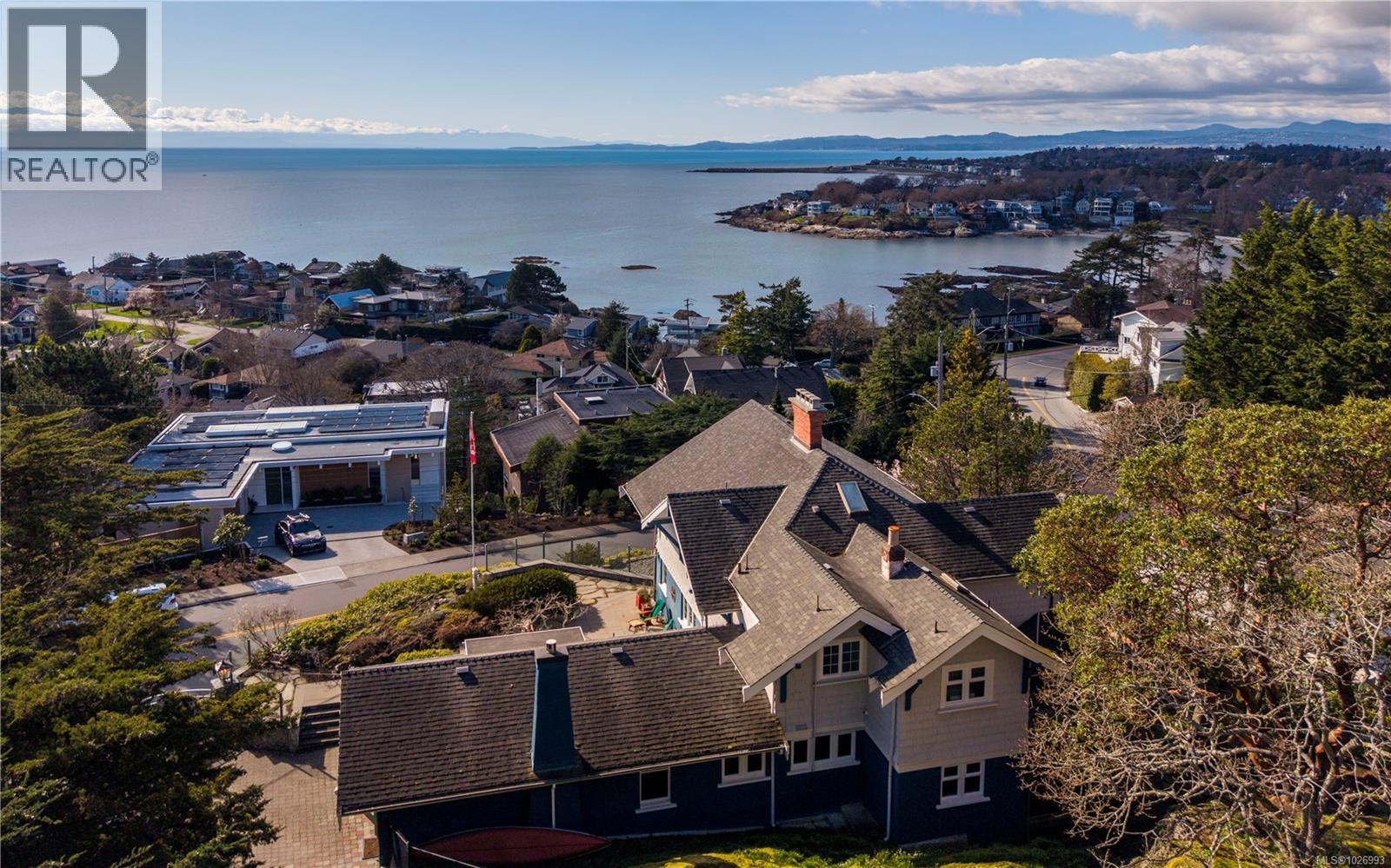  50 King George Terrace, Oak Bay