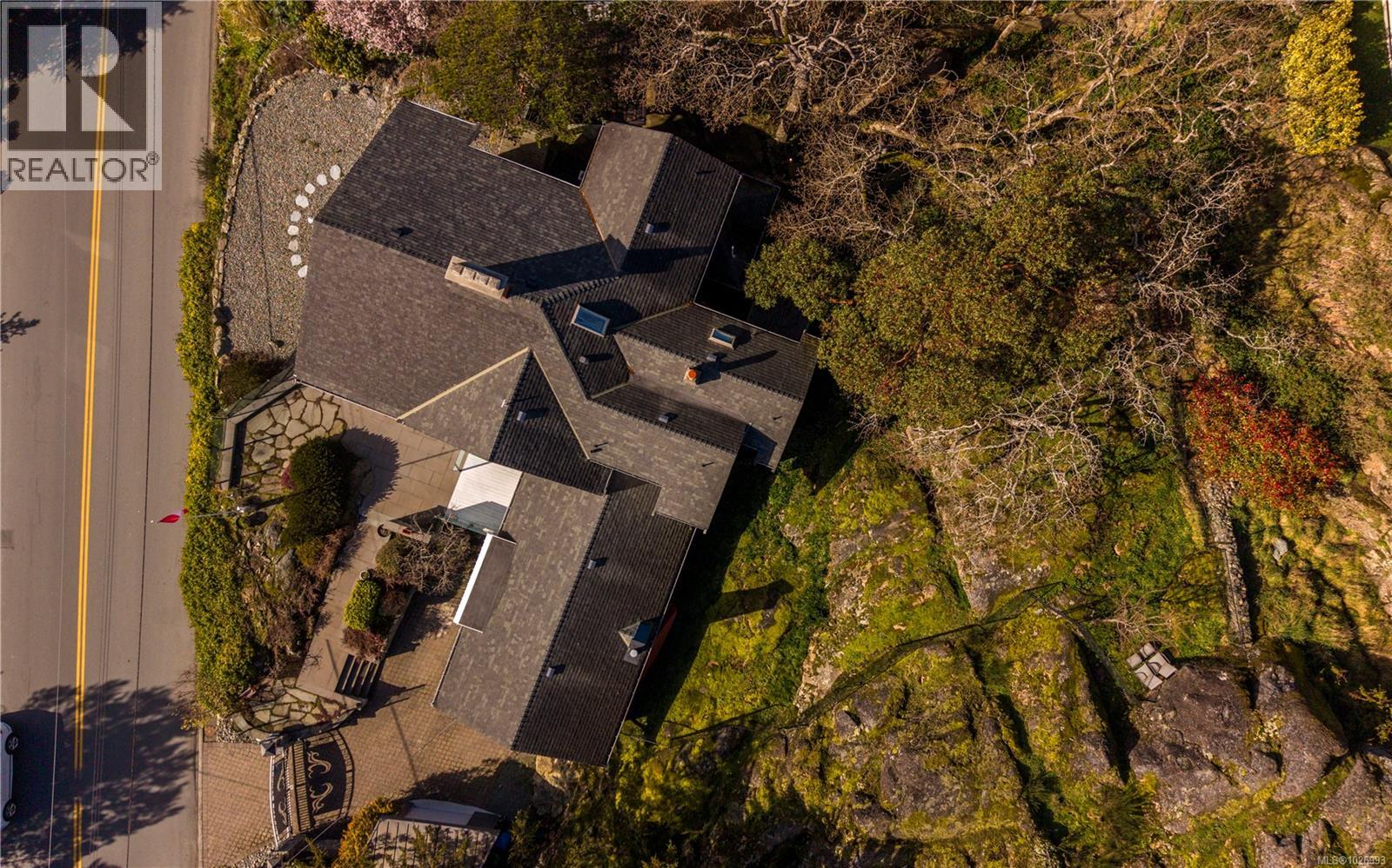  50 King George Terrace, Oak Bay